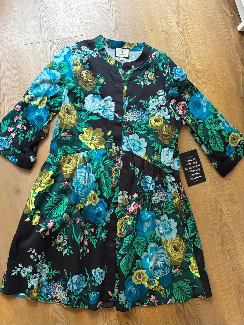 Tuckernuck Verdant Floral Royal Shirt Dress Black Bouquet Floral BNWT - Picture 1 of 4
